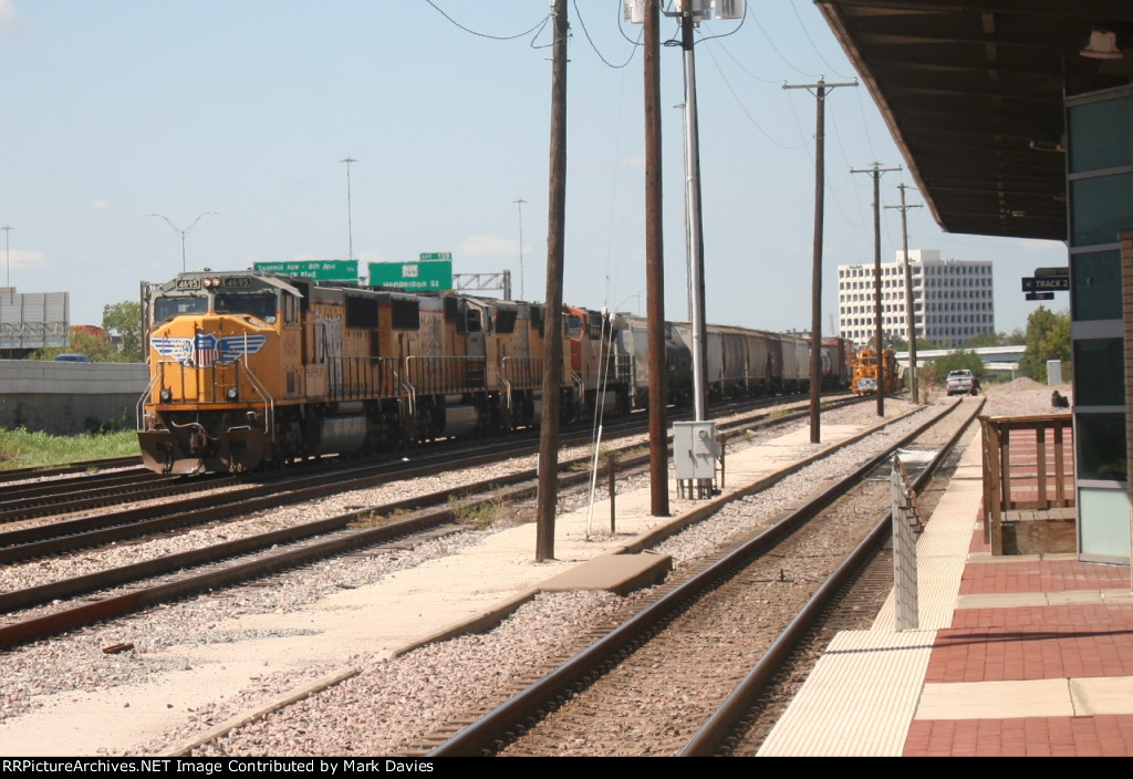 UP 4695